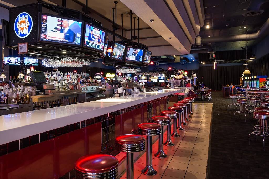 Dave & Busters | restaurant | 940 Great Mall Dr, Milpitas, CA 95035, USA | 4089579215 OR +1 408-957-9215
