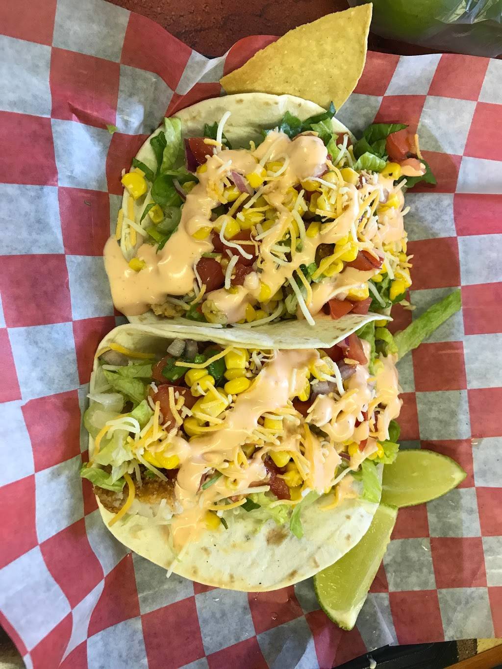 Cork & Canvas On 3rd Llc | restaurant | 322 3rd St NW, Canton, OH 44702, USA | 3304532263 OR +1 330-453-2263