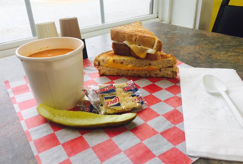 The Deli Spot | restaurant | 124 E Swathmore Ave #107, High Point, NC 27263, USA | 3364313354 OR +1 336-431-3354