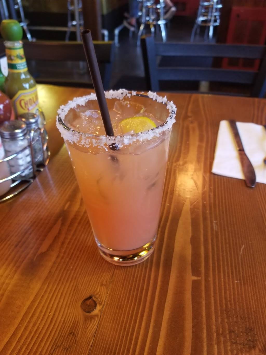 El Chupacabra Alki | restaurant | 2620 Alki Ave SW, Seattle, WA 98116, USA | 2069337344 OR +1 206-933-7344