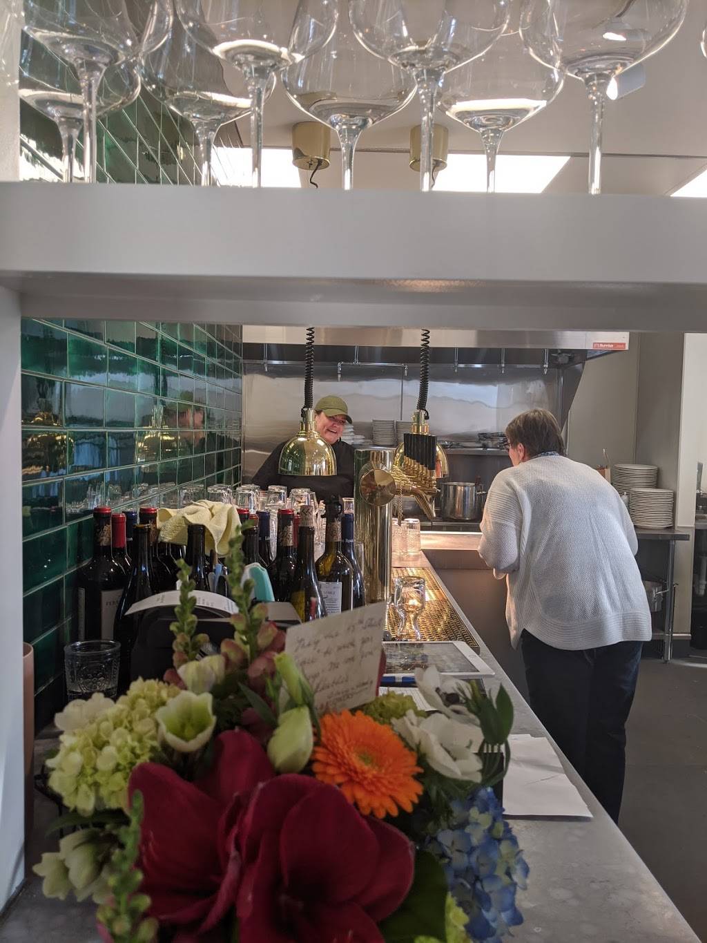 Heathers | restaurant | 5201 Chicago Ave, Minneapolis, MN 55417, USA | 6124458822 OR +1 612-445-8822