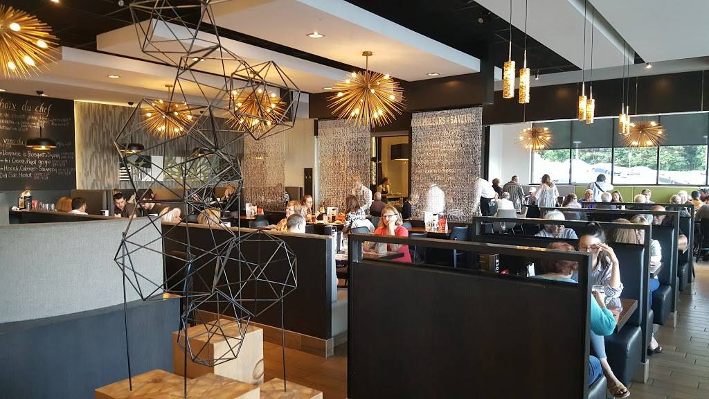 Rôtisserie St-Hubert | restaurant | 107 Chemin Saint-François-Xavier, Candiac, QC J5R 3X8, Canada | 5143855555 OR +1 514-385-5555