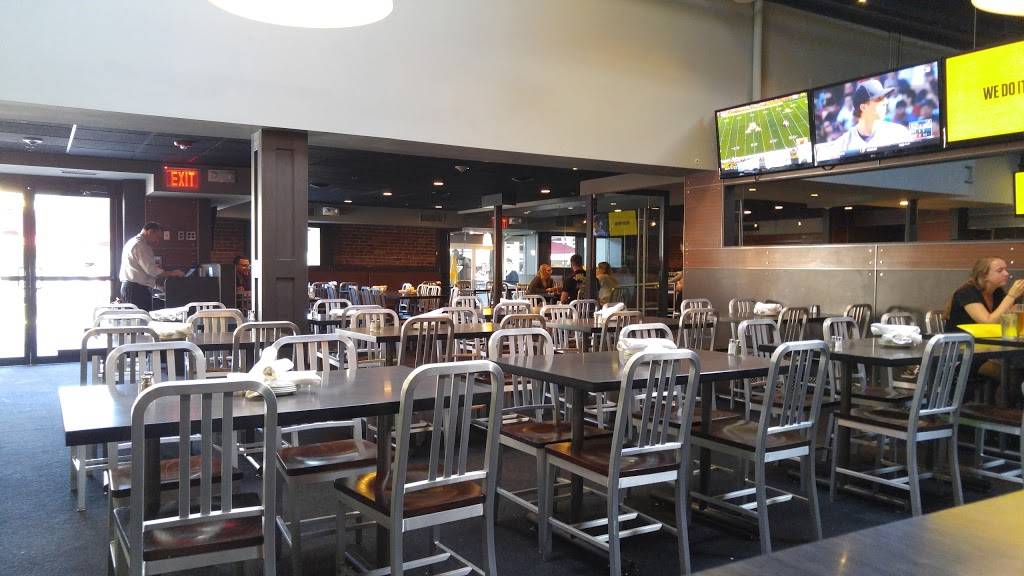 BEERWORKS No. 2 Salem | restaurant | 278 Derby St, Salem, MA 01970, USA | 9787452337 OR +1 978-745-2337