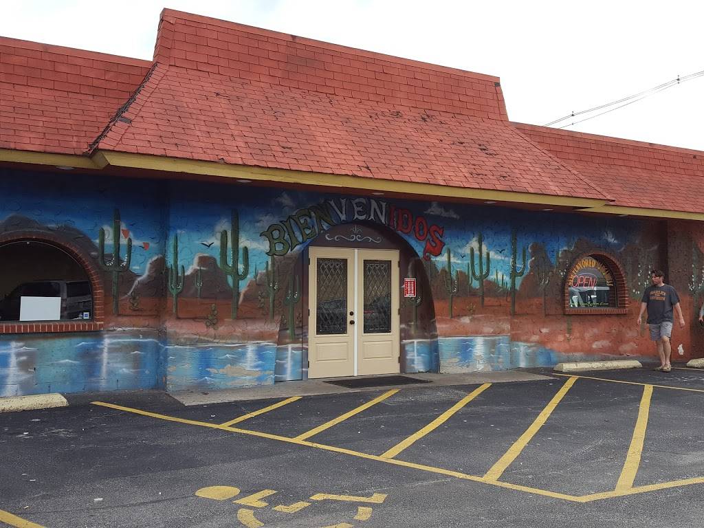 Casa Romero | restaurant | 521 E Airline Dr, East Alton, IL 62024, USA | 6182588204 OR +1 618-258-8204