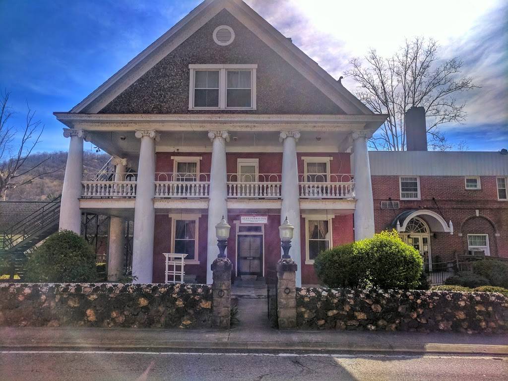 Glen Ferris Inn | restaurant | 9022 Midland Trail, Route 60, Glen Ferris, WV 25090, USA | 3046321111 OR +1 304-632-1111