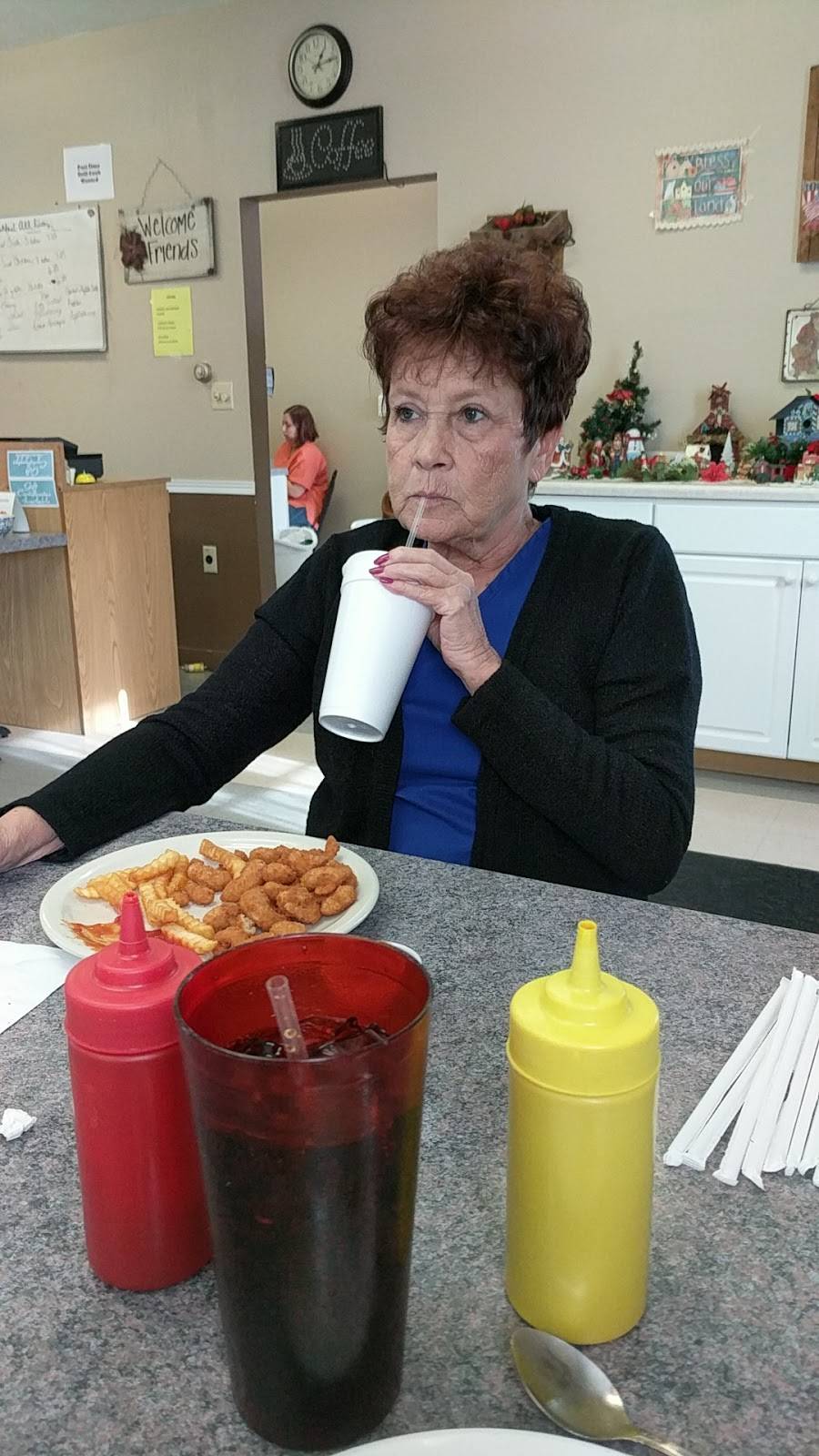 Steplers Family Restaurant | restaurant | 116 Main St, Amboy, IN 46911, USA | 7653957171 OR +1 765-395-7171