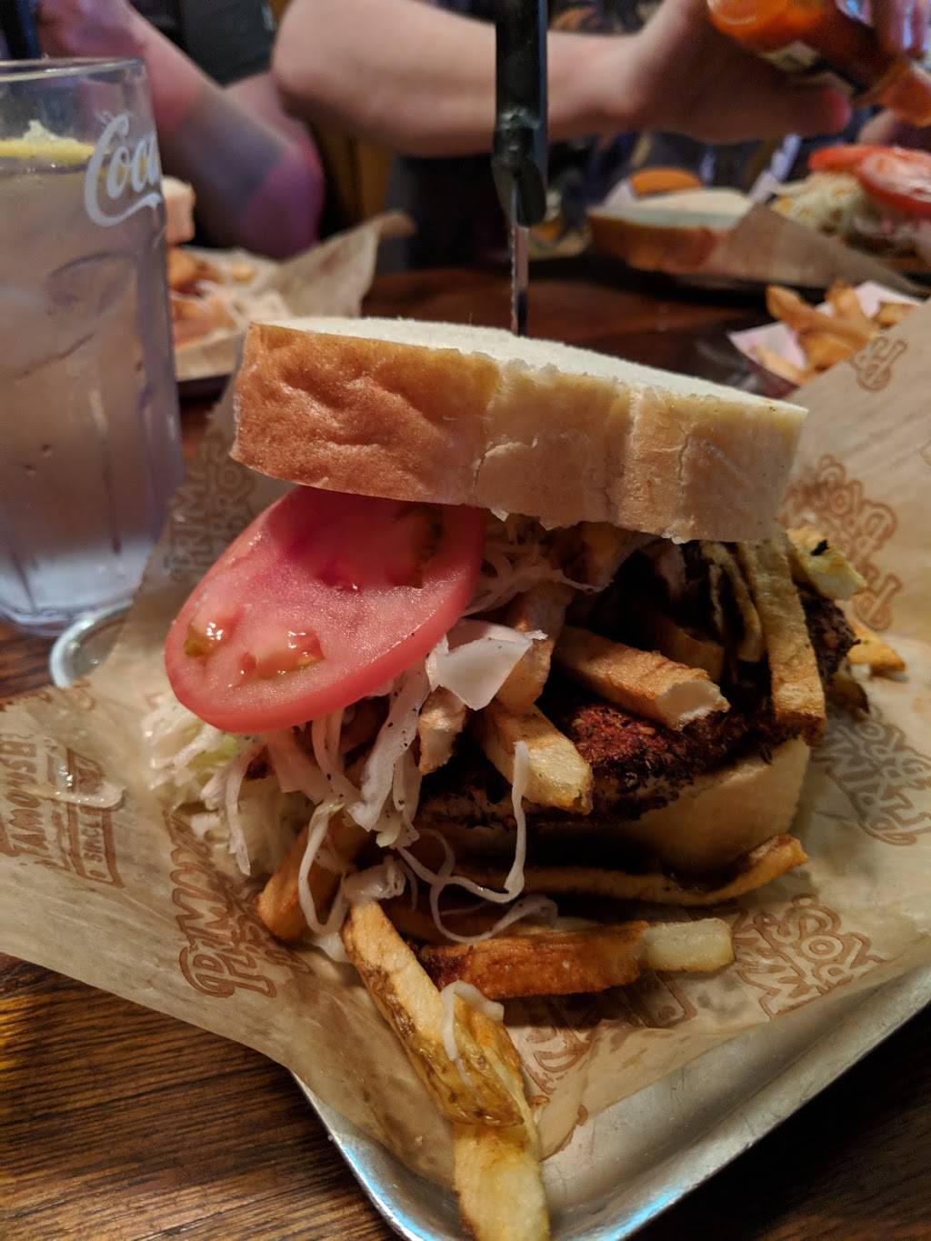 Primanti Bros. | restaurant | 255 Cabela Dr, Triadelphia, WV 26059, USA | 3049090239 OR +1 304-909-0239