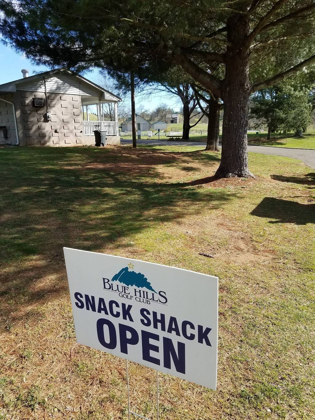 Blue Hills Golf Club | restaurant | 2002 Blue Hills Dr NE, Roanoke, VA 24012, USA | 5403447848 OR +1 540-344-7848
