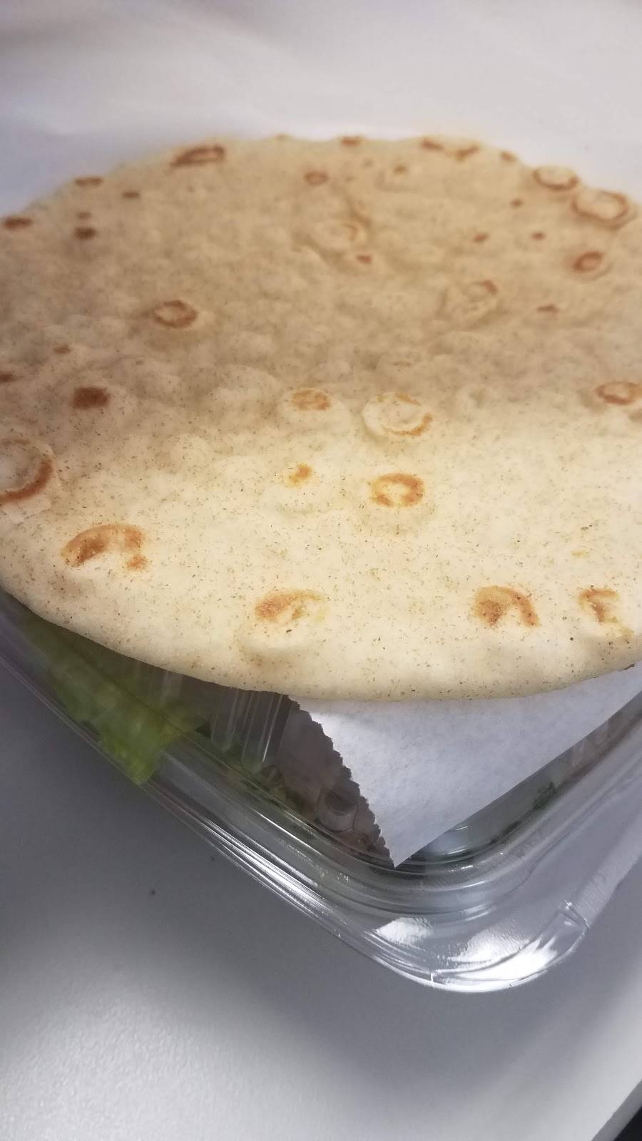 LuLus Mediterranean | restaurant | 5 E Greenway Plaza C620, Houston, TX 77046, USA | 7136223287 OR +1 713-622-3287