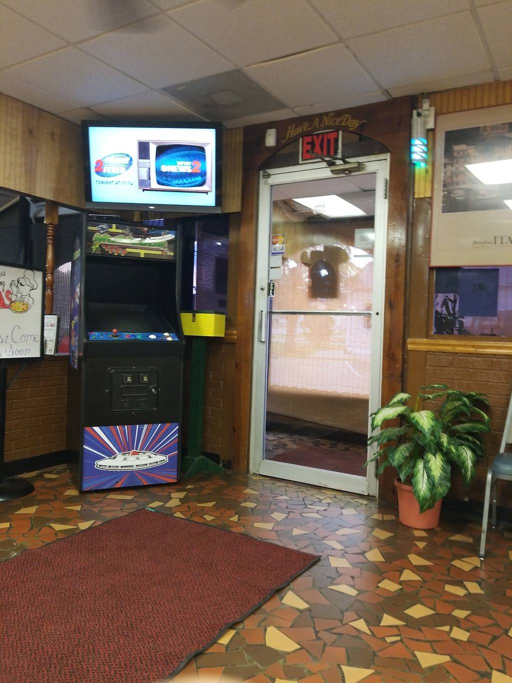 Marias Pizza | restaurant | 537 S Greensboro St, Liberty, NC 27298, USA | 3366222000 OR +1 336-622-2000