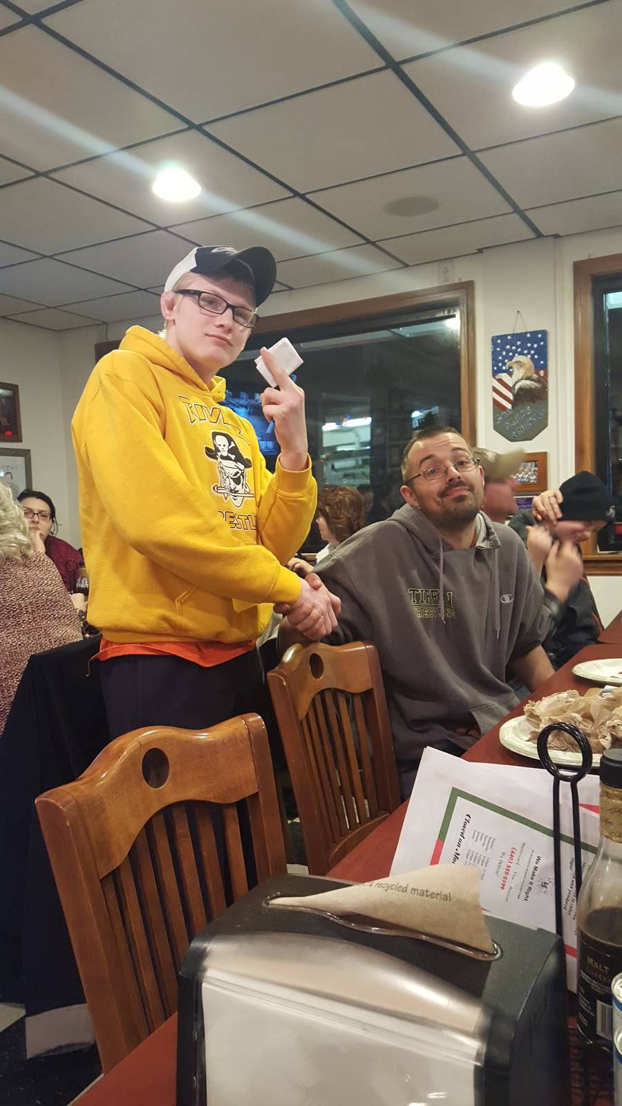 LaGrange Village Pizza | restaurant | 118 Public Square, Lagrange, OH 44050, USA | 4403555199 OR +1 440-355-5199