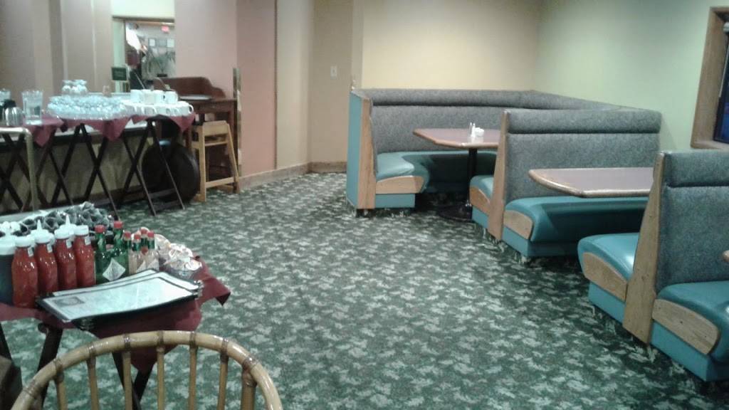 Leas Landing Restaurant & Lounge | restaurant | 6221 NE 82nd Ave, Portland, OR 97220, USA | 5032525151 OR +1 503-252-5151