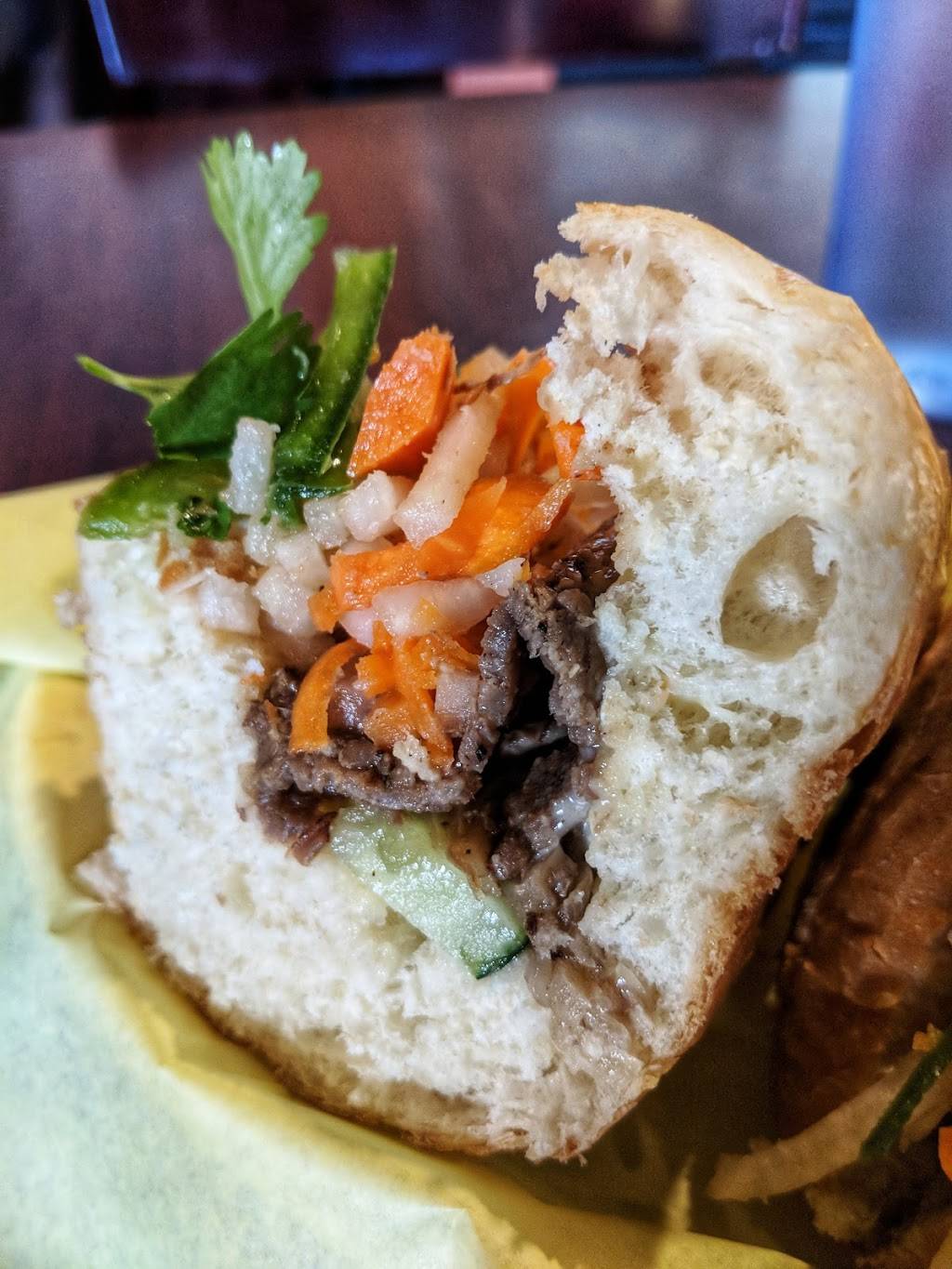 Saigon Bistro | restaurant | 1701 Willow Pass Rd F, Concord, CA 94520, USA | 9258271231 OR +1 925-827-1231