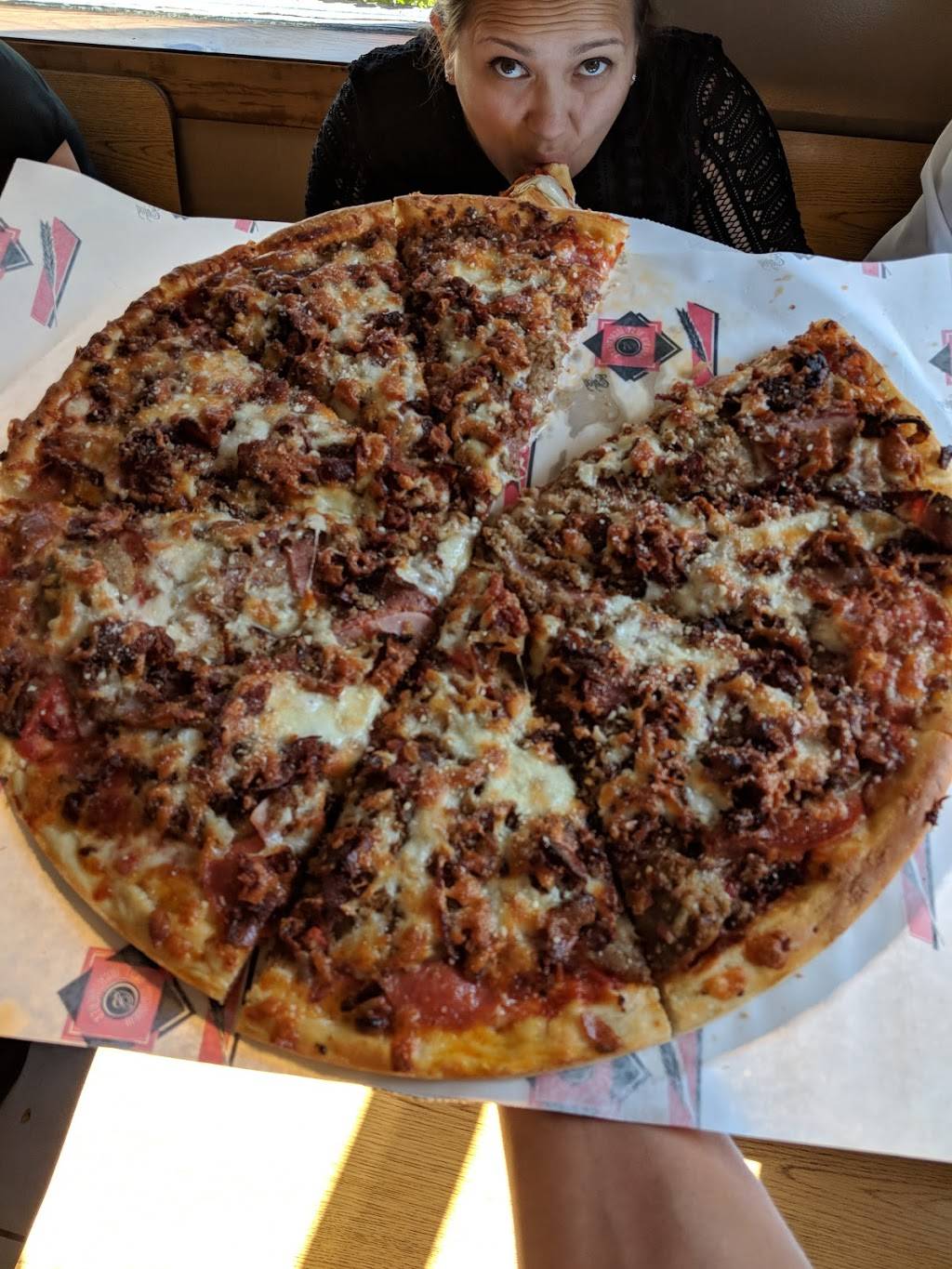 Standish House of Pizza | restaurant | 35 Ossipee Trail W, Standish, ME 04084, USA | 2076423333 OR +1 207-642-3333