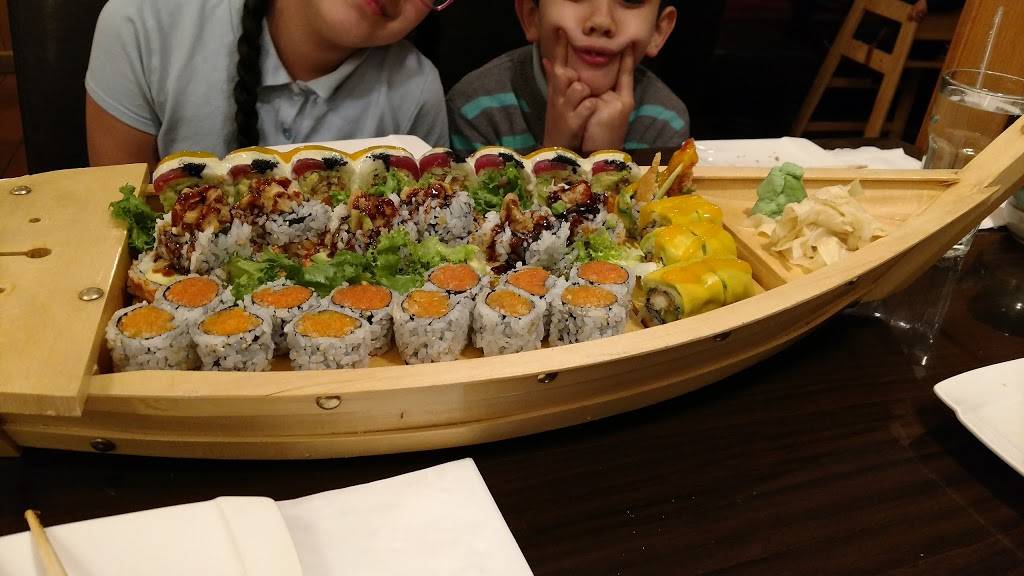 Tendo Sushi | restaurant | 66-26 Fresh Pond Rd, Ridgewood, NY 11385, USA | 7183810809 OR +1 718-381-0809