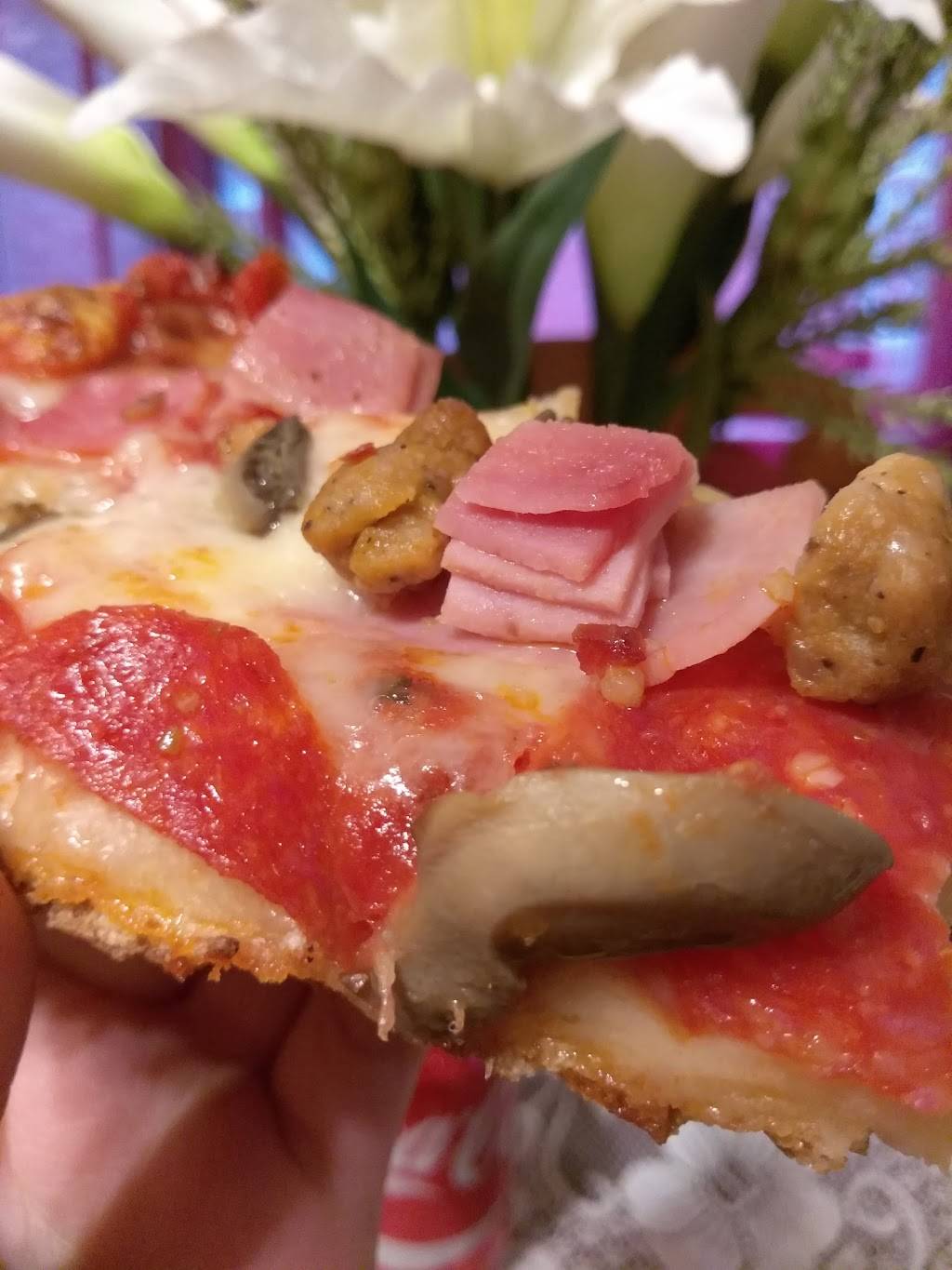 Pauls Pizza | meal delivery | 7635 Vernor Hwy, Detroit, MI 48209, USA | 3138431444 OR +1 313-843-1444