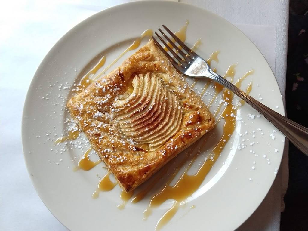 Paris 66 Bistro | restaurant | 6018 Centre Ave, Pittsburgh, PA 15206, USA | 4124048166 OR +1 412-404-8166