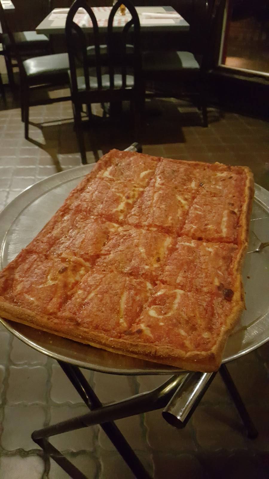 Steves Pizzeria | restaurant | 1005 S Greenwood Ave, Easton, PA 18045, USA | 6102527756 OR +1 610-252-7756