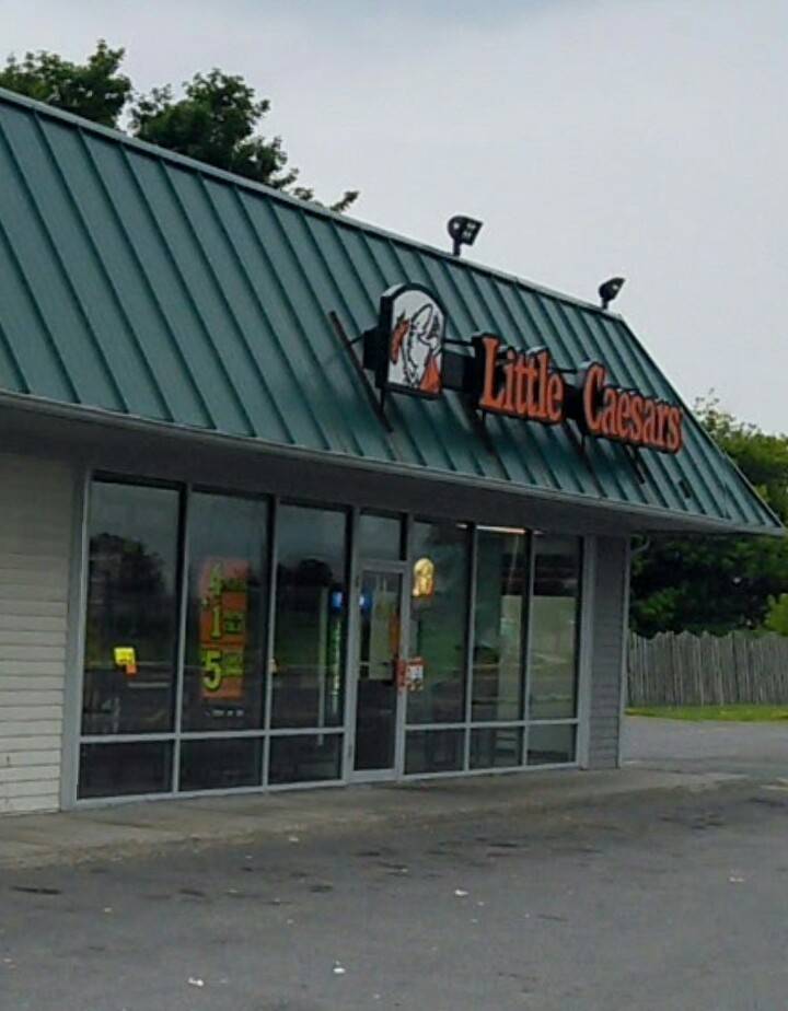 Little Caesars Pizza | meal takeaway | 140 Black River Blvd, Rome, NY 13440, USA | 3152810888 OR +1 315-281-0888