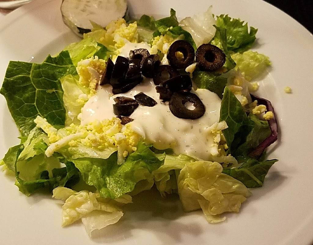 Charlie Browns Fresh Grill | restaurant | 111 N Broad St, Woodbury, NJ 08096, USA | 8568538505 OR +1 856-853-8505