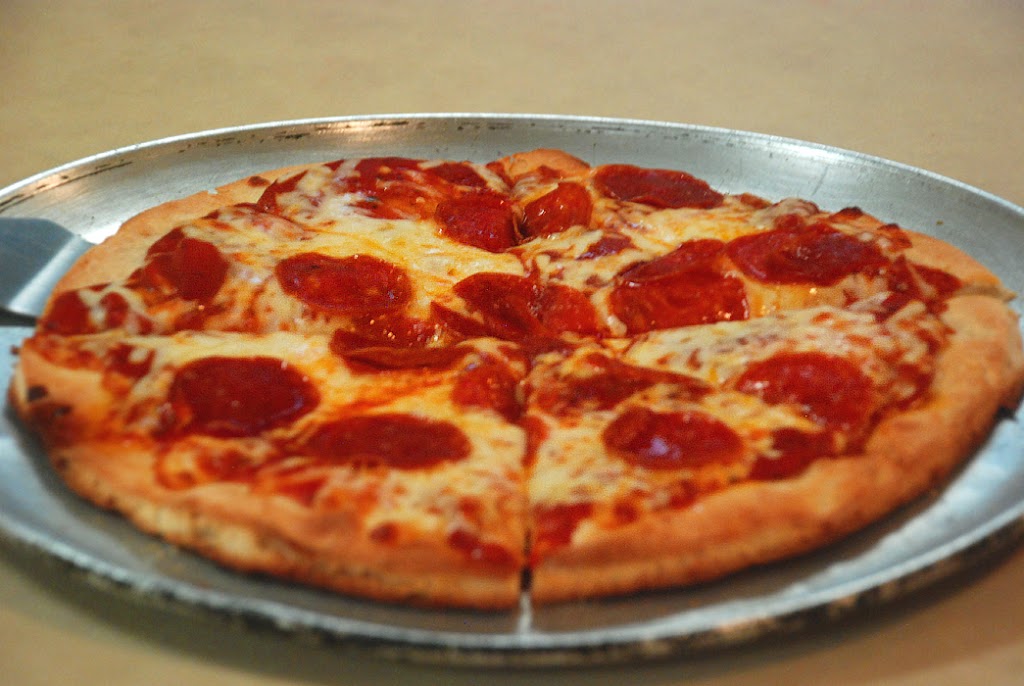Galleria Pizza | meal delivery | 16 E Main St, Rochester, NY 14614, USA | 5852622222 OR +1 585-262-2222