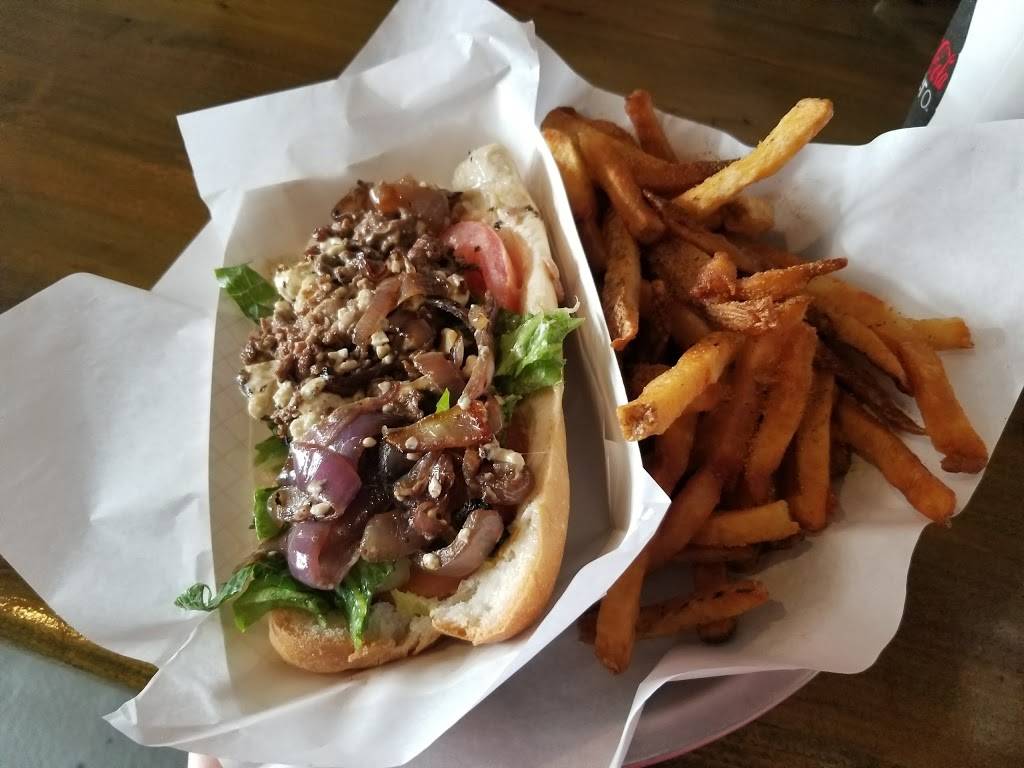 Uncle Ubers Sammich Shop | meal takeaway | 2713 Commerce St, Dallas, TX 75226, USA | 2146538237 OR +1 214-653-8237