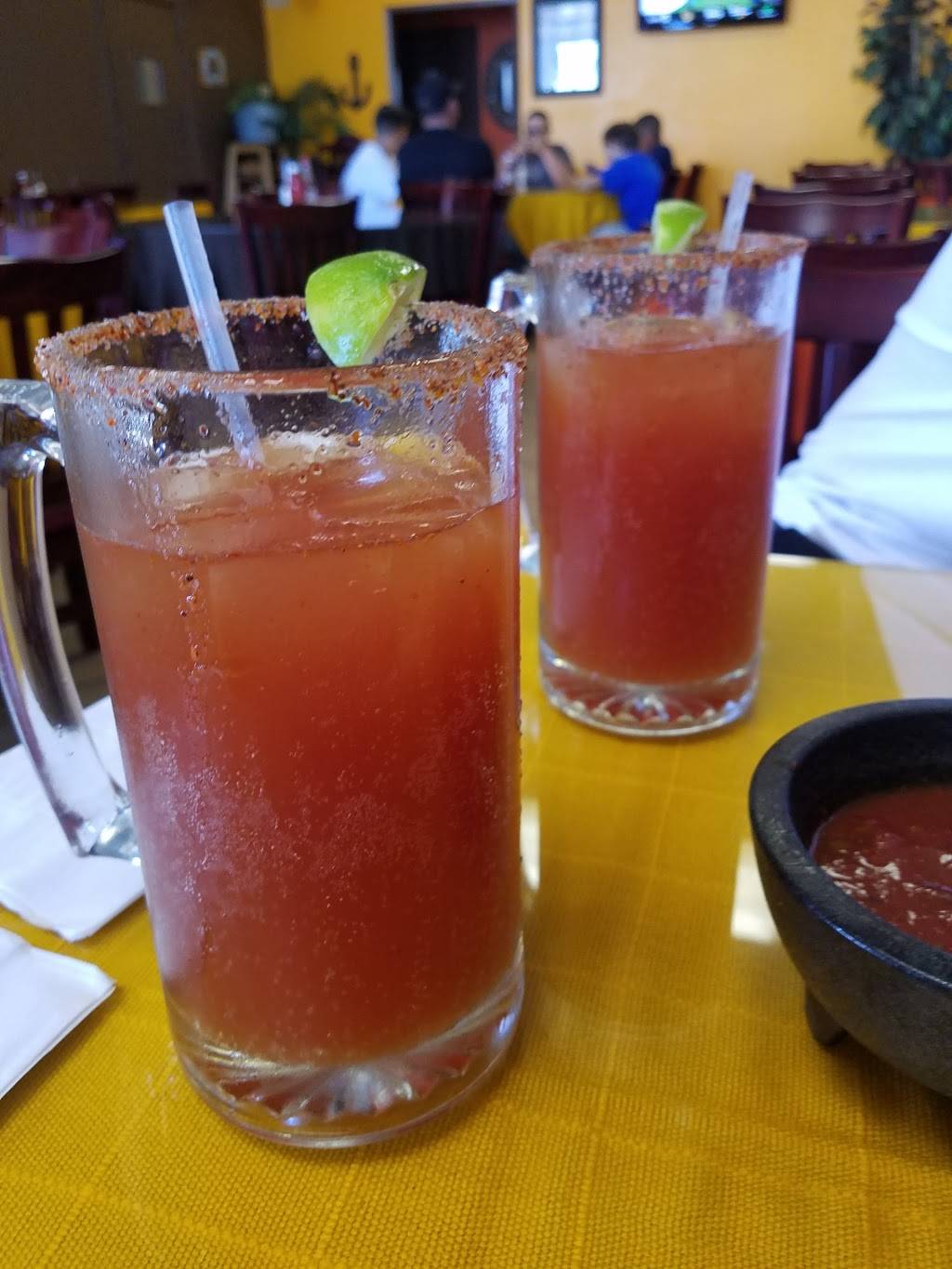 Ostioneria-Mayrita Seafood | restaurant | 341 N Main St, Livingston, CA 95334, USA | 2093948580 OR +1 209-394-8580