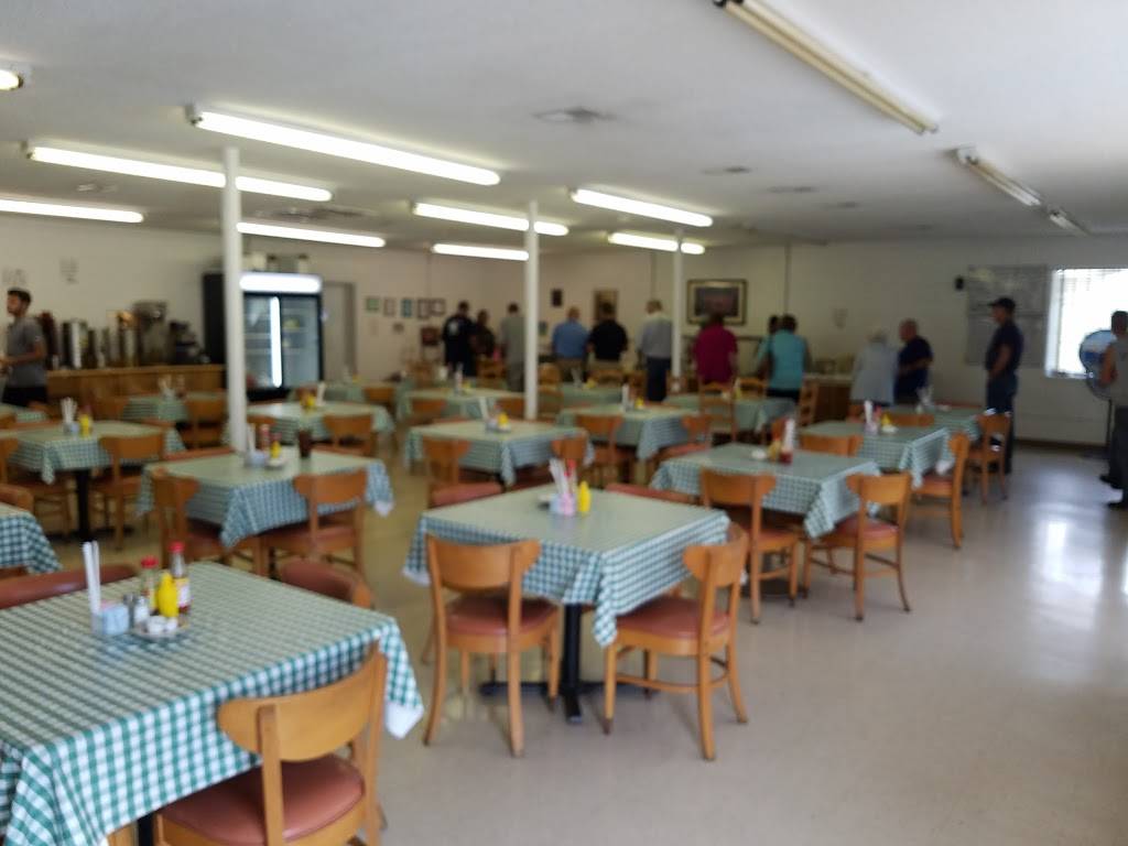 Dots Restaurant | restaurant | 18152 AL-20, Hillsboro, AL 35643, USA | 2566378002 OR +1 256-637-8002