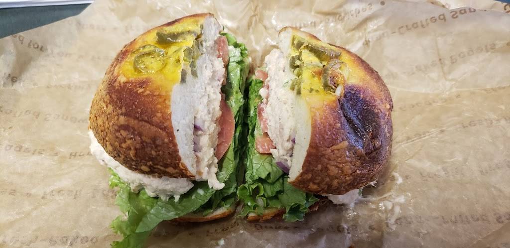 Einstein Bros. Bagels | bakery | 1226 US-1, Vero Beach, FL 32960, USA | 7722576039 OR +1 772-257-6039