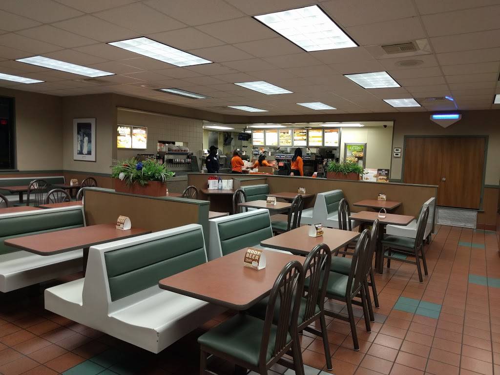 Whataburger | restaurant | 18180 Dallas Pkwy, Dallas, TX 75287, USA | 9722486181 OR +1 972-248-6181