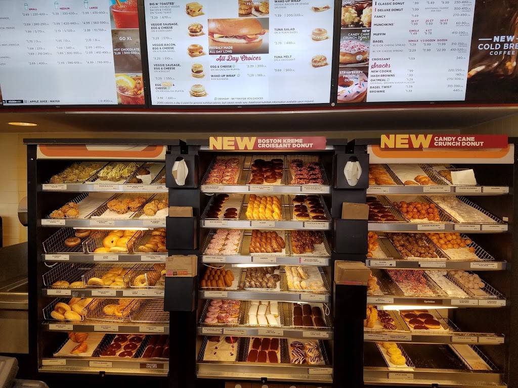 Dunkin Donuts | cafe | 3900 Dempster Street, Skokie, IL 60076, USA | 8476737099 OR +1 847-673-7099