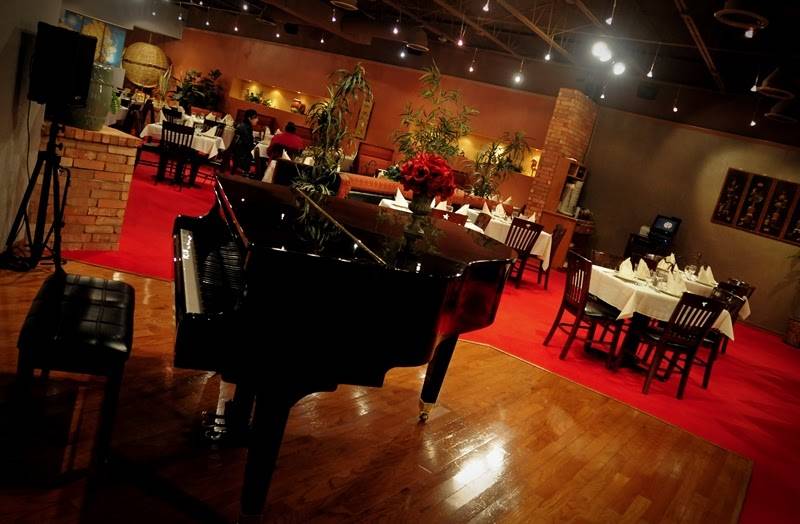 Paco Wongs Chinese Restaurant | restaurant | 7111 N Mesa St, El Paso, TX 79912, USA | 9155817111 OR +1 915-581-7111