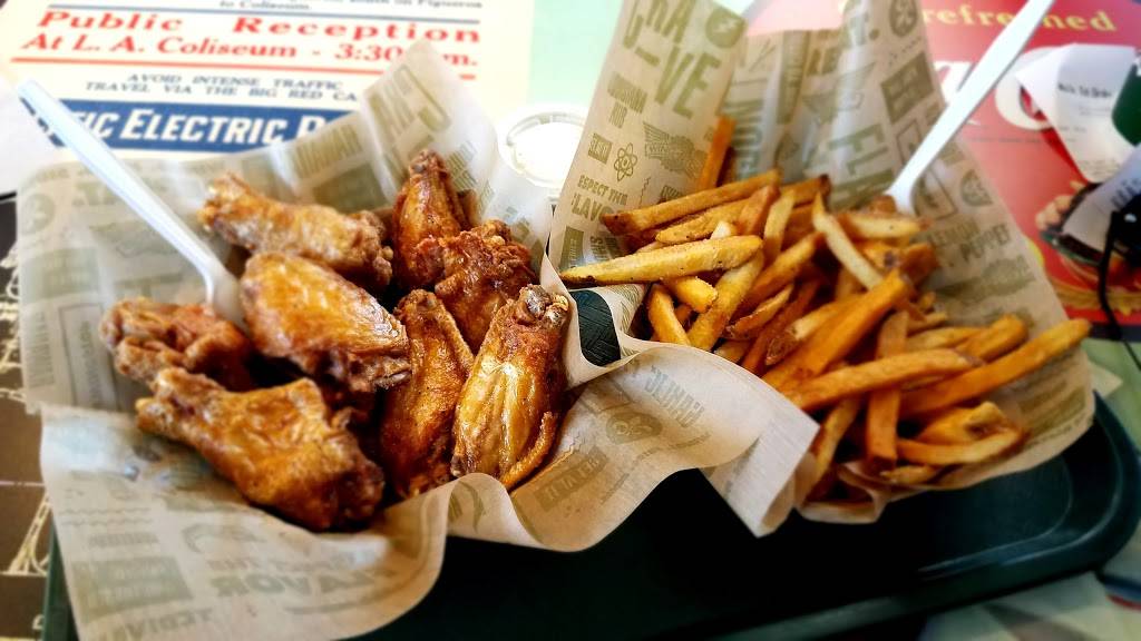 Wingstop | restaurant | 24180 Lyons Ave b, Santa Clarita, CA 91321, USA | 6612227900 OR +1 661-222-7900
