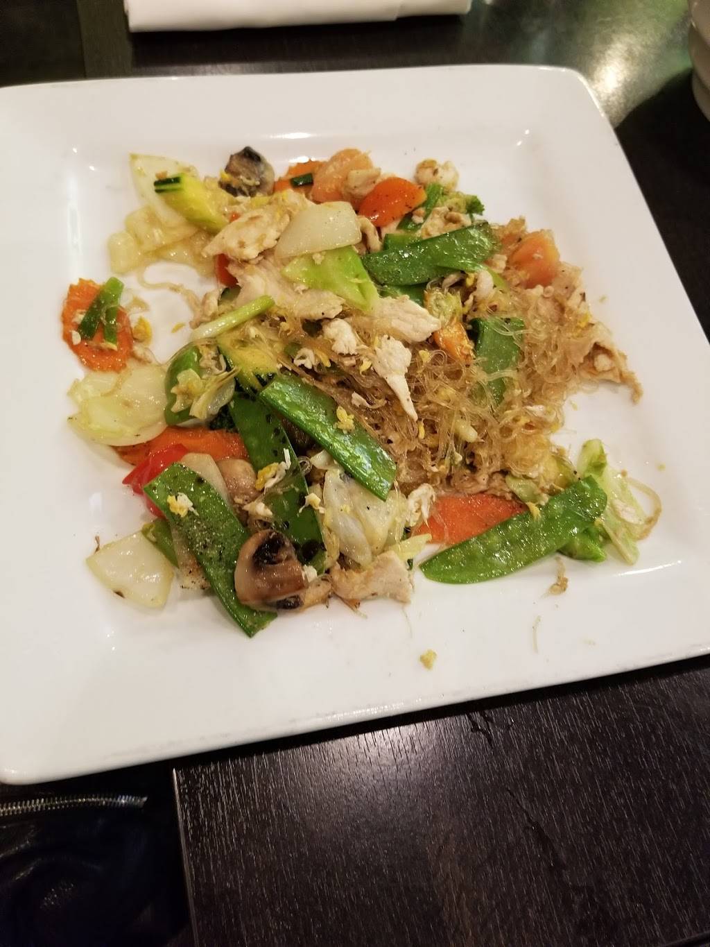 Ma Now Thai Cuisine | restaurant | 2225 NE Allie Ave #915, Hillsboro, OR 97124, USA | 5036455959 OR +1 503-645-5959