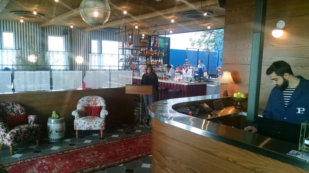 Simonette Restaurant | restaurant | 3927 Van Buren Pl, Culver City, CA 90232, USA | 4243218000 OR +1 424-321-8000