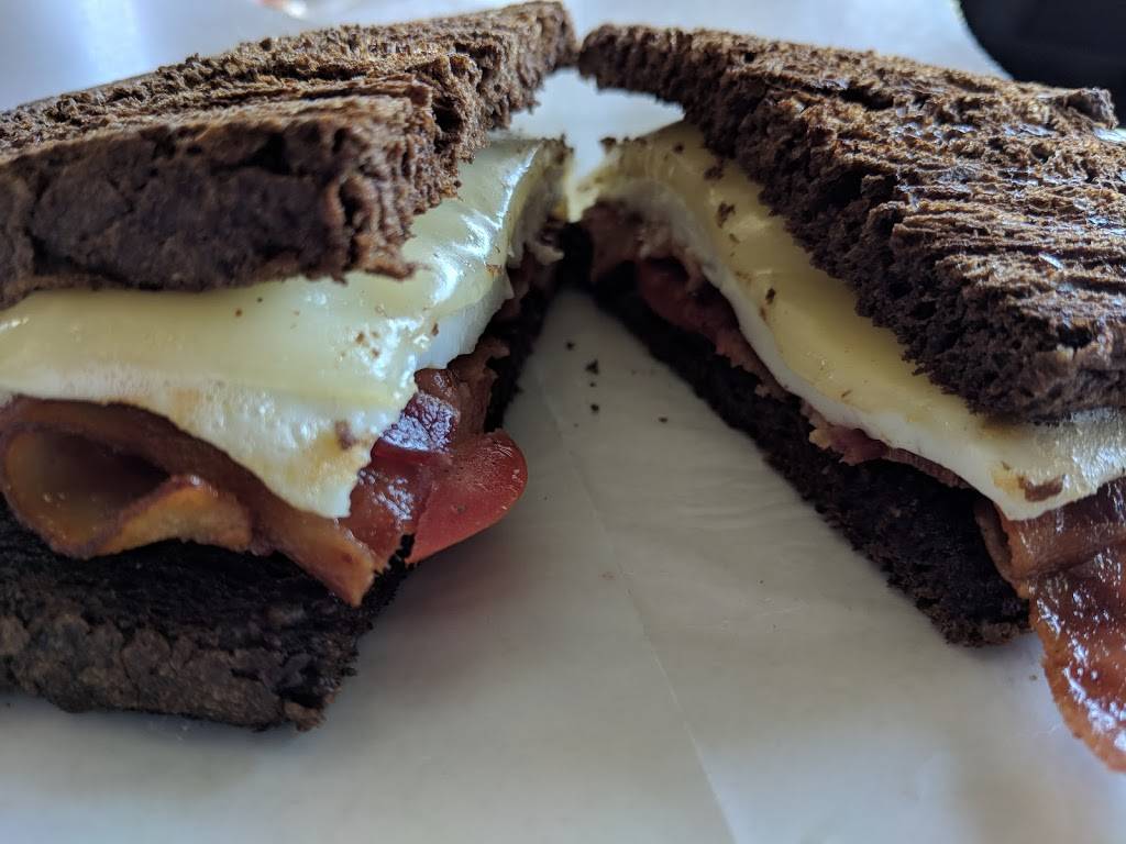 Smith Ranch Deli & Cafe | restaurant | 101 Smith Ranch Rd # A, San Rafael, CA 94903, USA | 4154911212 OR +1 415-491-1212