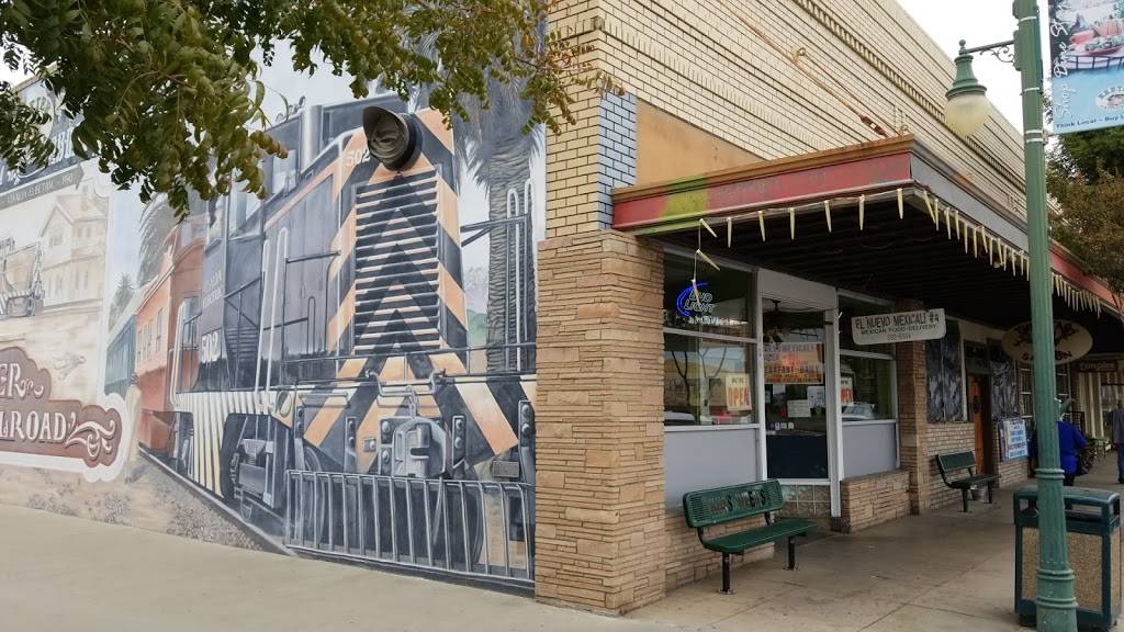 El Nuevo Mexicali | restaurant | 101 E Pine St, Exeter, CA 93221, USA | 5595926514 OR +1 559-592-6514