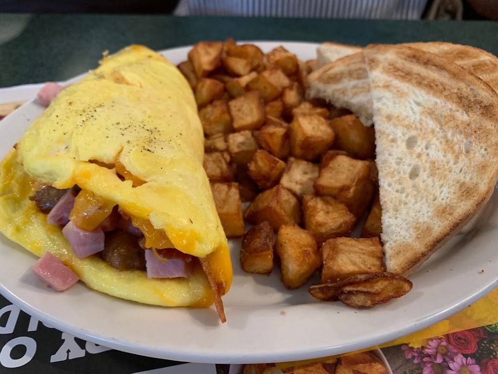 Metro Diner | cafe | 2714 W Osceola Pkwy, Kissimmee, FL 34741, USA | 4077496998 OR +1 407-749-6998