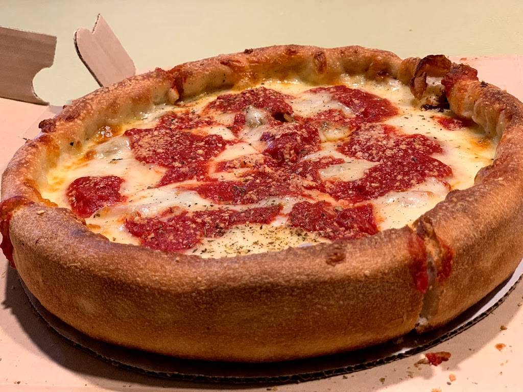 Gennaros Chicago Style Pizza | restaurant | 40 Glocker Way, Pottstown, PA 19465, USA | 4849498887 OR +1 484-949-8887