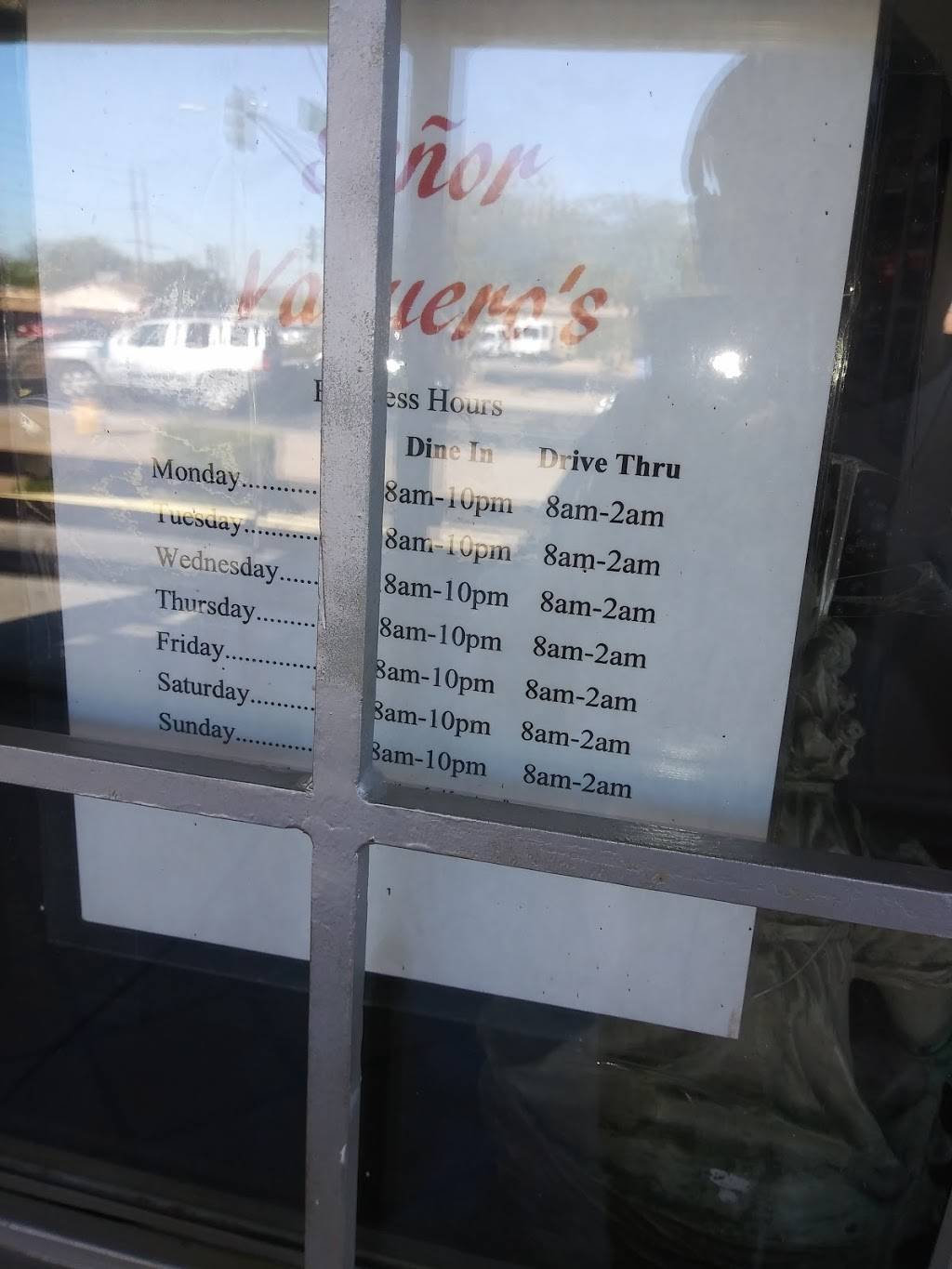 Señor Vaqueros Carne Asada | restaurant | 623 E Roeser Rd, Phoenix, AZ 85040, USA | 6022433347 OR +1 602-243-3347