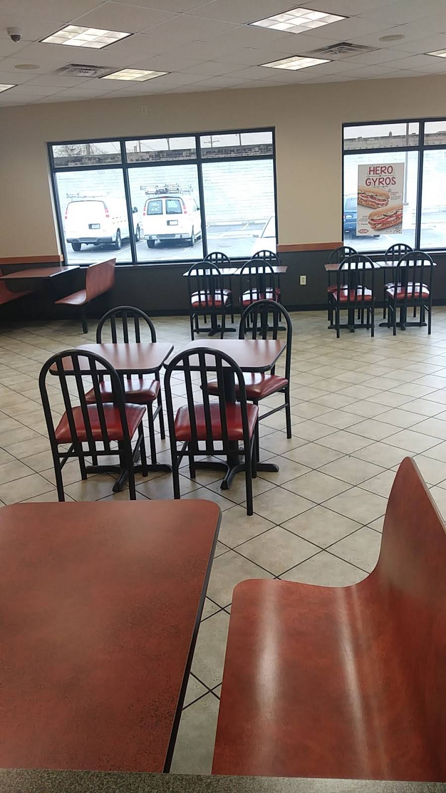 Cousins Subs | meal takeaway | 4134 W Villard Ave, Milwaukee, WI 53209, USA | 4145271501 OR +1 414-527-1501