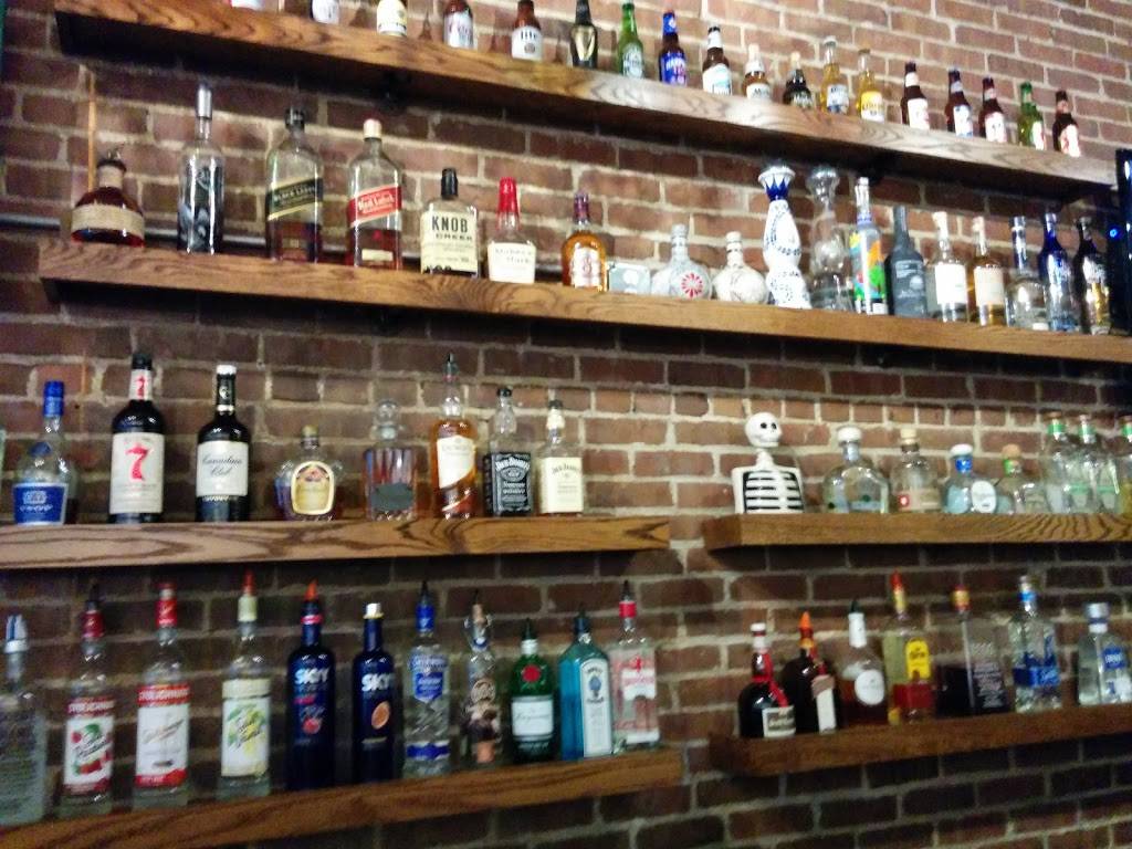 Los Antojitos Restaurant & Bar | restaurant | 45 N Washington St, North Attleborough, MA 02760, USA | 5086994677 OR +1 508-699-4677