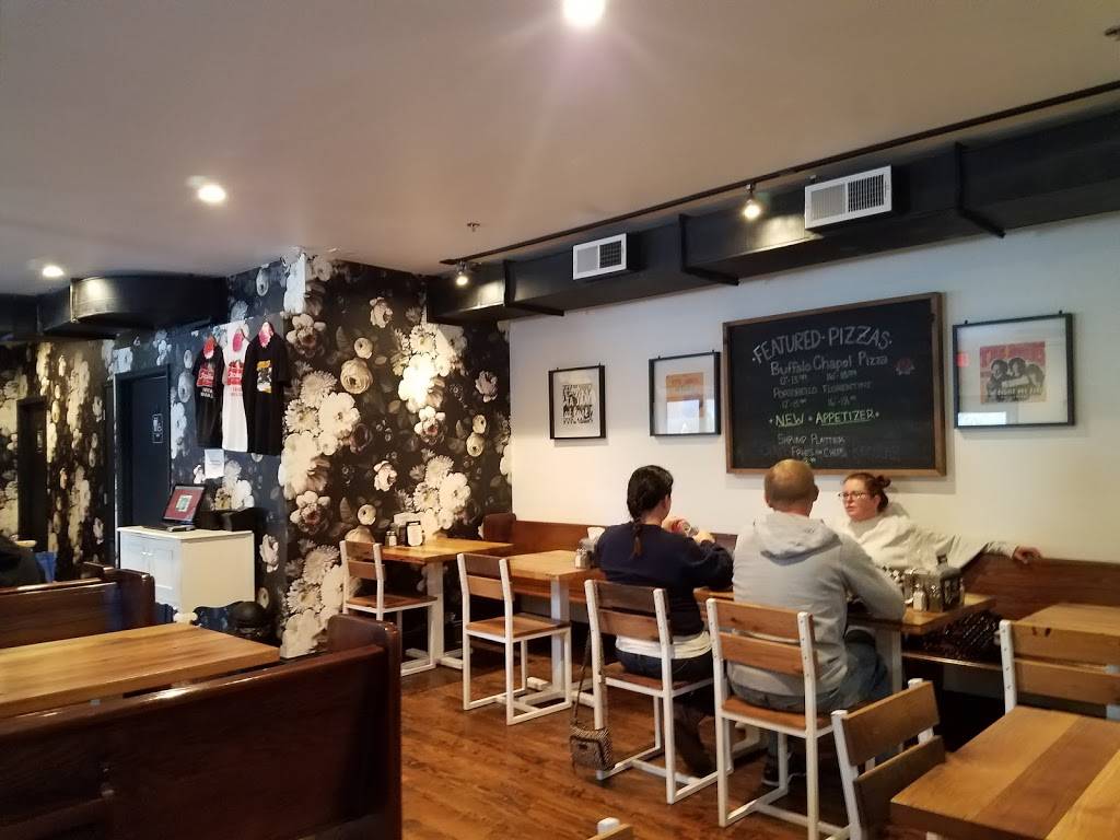 PIZZA CHAPEL | restaurant | 637 10th St, Virginia Beach, VA 23451, USA | 7575782882 OR +1 757-578-2882