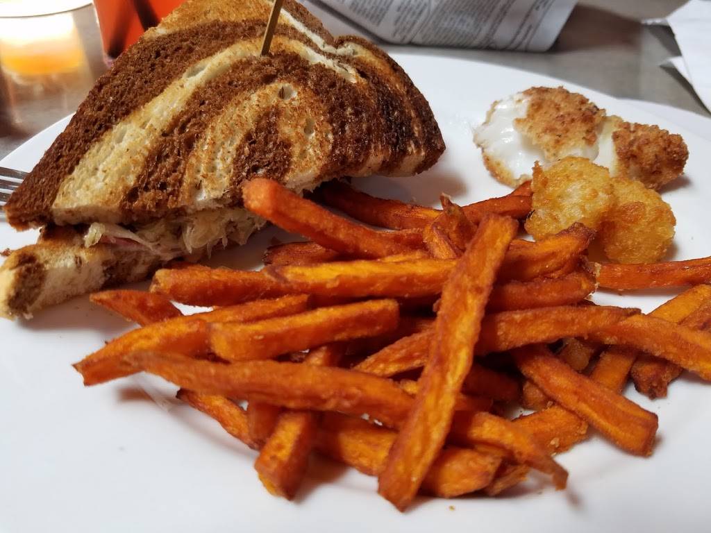 Powerhouse Restaurant & Brewery | restaurant | 454 E Main Ave, Puyallup, WA 98372, USA | 2538451370 OR +1 253-845-1370