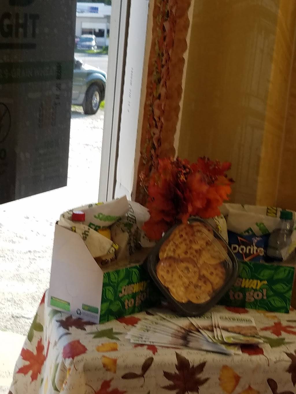 Subway | restaurant | 723 US-19, Crystal River, FL 34429, USA | 3527952416 OR +1 352-795-2416