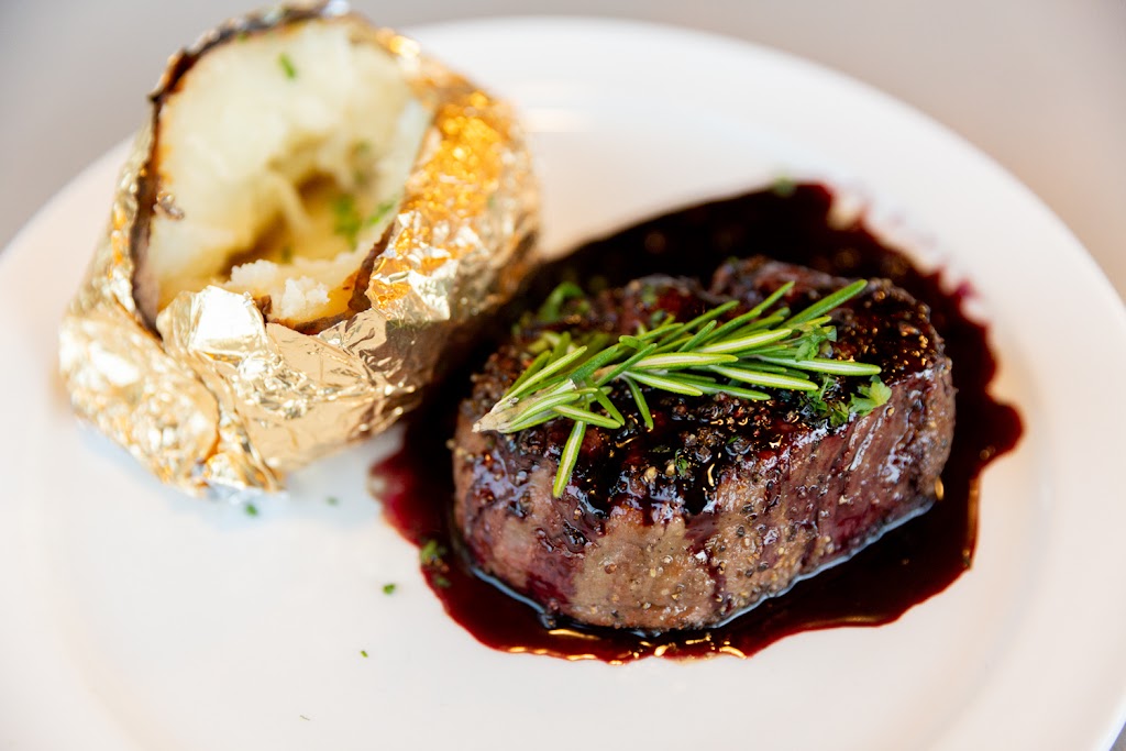 Warehouse No 1 Restaurant | restaurant | 1 Olive St, Monroe, LA 71201, USA | 3183221340 OR +1 318-322-1340