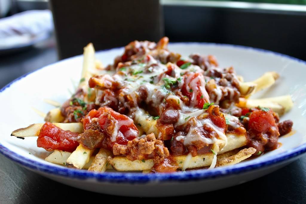 Tavern at the Point | restaurant | 401 Massachusetts Ave, Indianapolis, IN 46204, USA | 3177569609 OR +1 317-756-9609