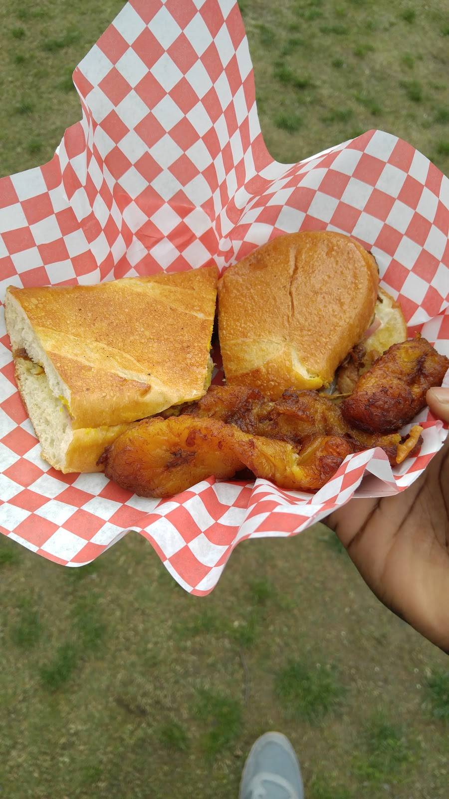 The Block SA | restaurant | 14530 Roadrunner Way, San Antonio, TX 78249, USA | 2106903333 OR +1 210-690-3333