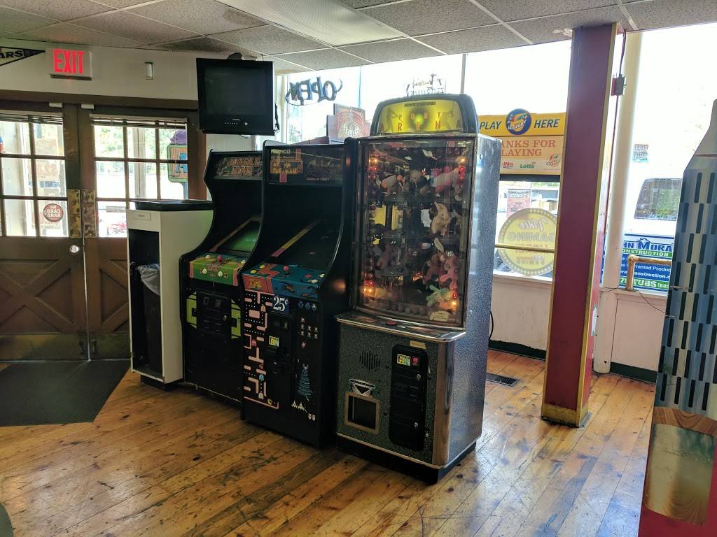 Garcias Pizza | restaurant | 1099 W Main St, Decatur, IL 62522, USA | 2174241800 OR +1 217-424-1800