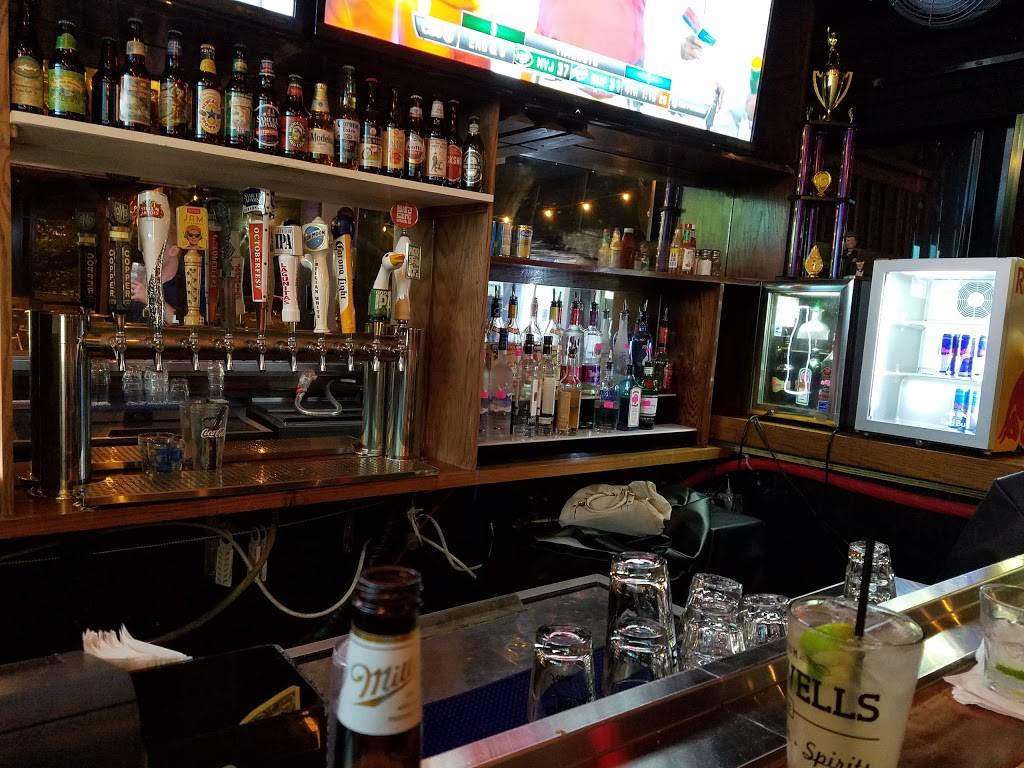 Brazwells Pub | restaurant | 1627 Montford Dr, Charlotte, NC 28209, USA | 7045233500 OR +1 704-523-3500